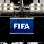 FIFA: «Κανείς δεν πουλά το ποδόσφαιρο» (vids)