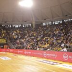 Ο κόσμος ετοιμάζεται να δώσει βροντερό παρών! (pic)