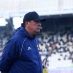 Σχέδια επί… χόρτου