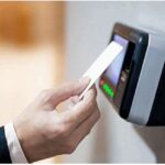 “Πλαστικό” χρήμα: Τα στατιστικά στοιχεία της χρήσης του στην Ελλάδα – Χρησιμοποιείται και για συναλλαγές κάτω των 2 ευρώ