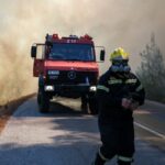 Σε ύφεση η φωτιά στο Άγιο Όρος