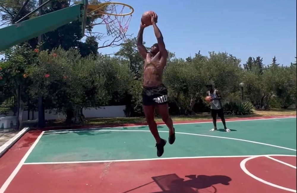 Στιχομυθία Νταμπό-ΚΑΕ ΑΡΗΣ στο instagram και πρόσκληση στο “Nick Galis Hall” (pic)