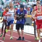 Στίβος: Εικονολήπτης ένα επιπλέον… εμπόδιο στον τελικό των 3.000μ. στιπλ (vid)