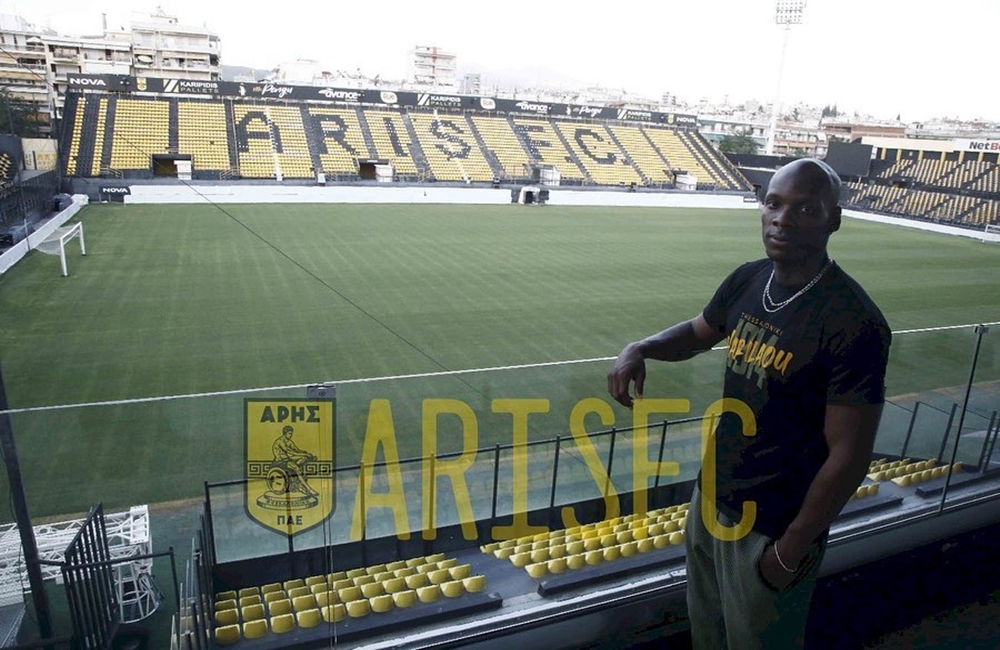 Ξενάγηση του Νταμπό στο “Κλ. Βικελίδης” (pics)