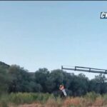 Σύρος: Γαμπρός κρεμάστηκε σε γερανό και… προσγειώθηκε στο γάμο του (vid)