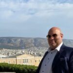 Στη σουίτα του Καρυπίδη ο Τριμμάτης
