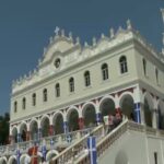Παραμονή της Κοιμήσεως της Θεοτόκου: Πλήθος πιστών στις εκκλησίες (vid)