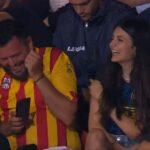 Η αγάπη… ομάδα δεν κοιτά: Το όμορφο στιγμιότυπο με φιλάθλους των Λέτσε και Ίντερ (vid)