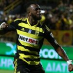 Το καλό και το κακό σενάριο για Ντουκουρέ