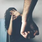 «Θα σε σφάξω»-Νέα υπόθεση συστηματικής κακοποίησης 29χρονης από πρώην σύντροφo