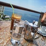 Η νέα τάση στον καφέ που τρελαίνει τους Θεσσαλονικείς (vid)