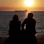 Πάτρα: Νεαρός έπεσε στο δρόμο και χτυπιόταν γιατί τον χώρισε η φίλη του (vid)