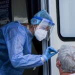 Σε έξαρση ο κορονοϊός: «Καμπανάκι» από τον ΕΟΔΥ – Αναμένεται κορύφωση σε τρεις εβδομαδες