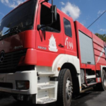 Φωτιά σε τουριστικό λεωφορείο στη Θεσσαλονίκη