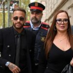 Ο Νεϊμάρ… άδειασε τον πατέρα του: «Υπέγραφα ό,τι μου έλεγε να υπογράψω»