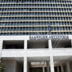 Ταυτοποιήθηκαν τρεις άνδρες που συνομιλούσαν διαδικτυακά με την 12χρονη στον Κολωνό