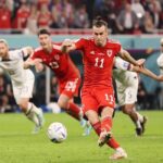 1-1, ο Μπέιλ σκοράρει από την άσπρη βούλα ένα ιστορικό γκολ (vid)