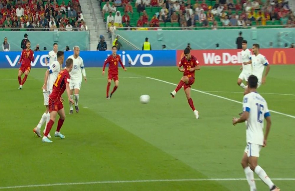 Δυνατό σουτ του Ασένσιο και 2-0 η Ισπανία! (vid)