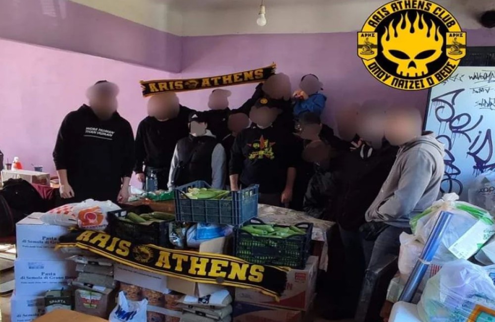 ARIS Athens Club: Παρέδωσε τρόφιμα στα προσφυγικά (pic)