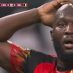 Λουκάκου: Δοκάρι και… καπάκια κεφαλιά-άουτ σε κενή εστία! (vids)