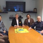 Το υψηλόβαθμο στέλεχος της MIDEA, Arry Liu, στα γραφεία της ΚΑΕ ΑΡΗΣ