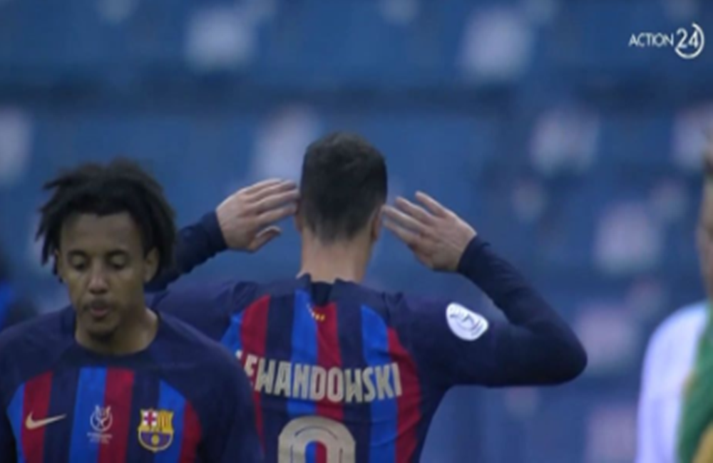 1-0 η Μπαρτσελόνα με Λεβαντόφσκι (vid)