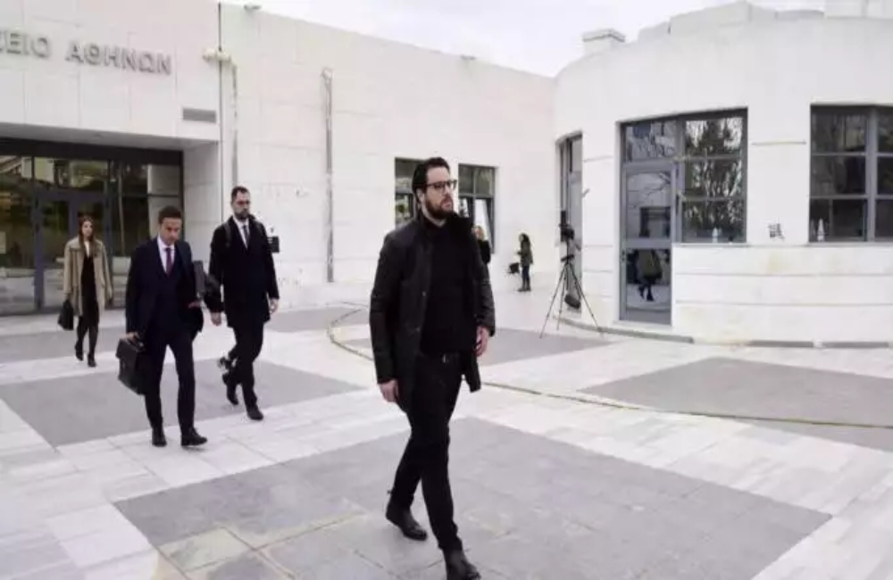 Δασκαλάκης: «Η Ρούλα Πισπιρίγκου ήταν έγκυος σε 4ο παιδί από εξωσυζυγική σχέση» (vid)
