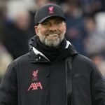 Κλοπ: “Μάθαμε ξανά ότι υπάρχουν πιο σοβαρά πράγματα στον κόσμο από το ποδόσφαιρο”