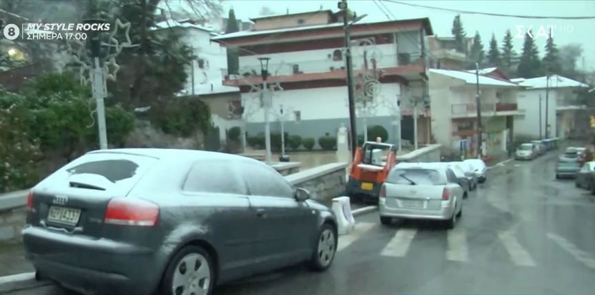 Χιονίζει στα ορεινά της Θεσσαλονίκης (vid)