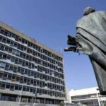 Καταγγελία καθηγήτριας ΑΠΘ: “Με κρατούσαν όμηρο φοιτητές που απέρριψα στο μάθημά μου” (vid)