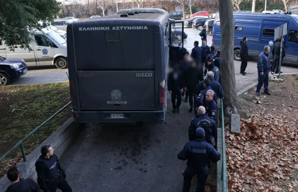 Κατάθεση δεύτερου αστυνομικού: “Καταδρομική η επίθεση, ήθελαν να κάνουν κακό” (vid)
