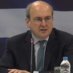 Ποιοι συνταξιούχοι θα πάρουν 200, ποιοι 250 και ποιοι 300 ευρώ (vid)
