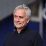 Μουρίνιο στον υπεύθυνο επικοινωνίας της Μπενφίκα: «Θα έχεις πιο εύκολη δουλειά μαζί μου…»