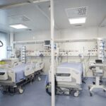 Θεσσαλονίκη: Μάχη για την ζωή του δίνει στη ΜΕΘ 20χρονος που κατέρρευσε σε γήπεδο 5Χ5 (vid)