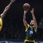 Ο διαστημικός Τολιόπουλος δεν ξεπέρασε το εμπόδιο του Περιστερίου… και της διαιτησίας