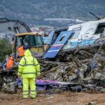 Σύγκρουση τρένων στα Τέμπη: Ταυτοποιήθηκαν 52 σοροί