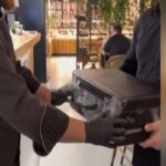 Η premium μπριζόλα που έρχεται σε βαλίτσα (vid)
