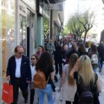 Ωράριο καταστημάτων: Οι ώρες λειτουργίας έως και το Μεγάλο Σάββατο