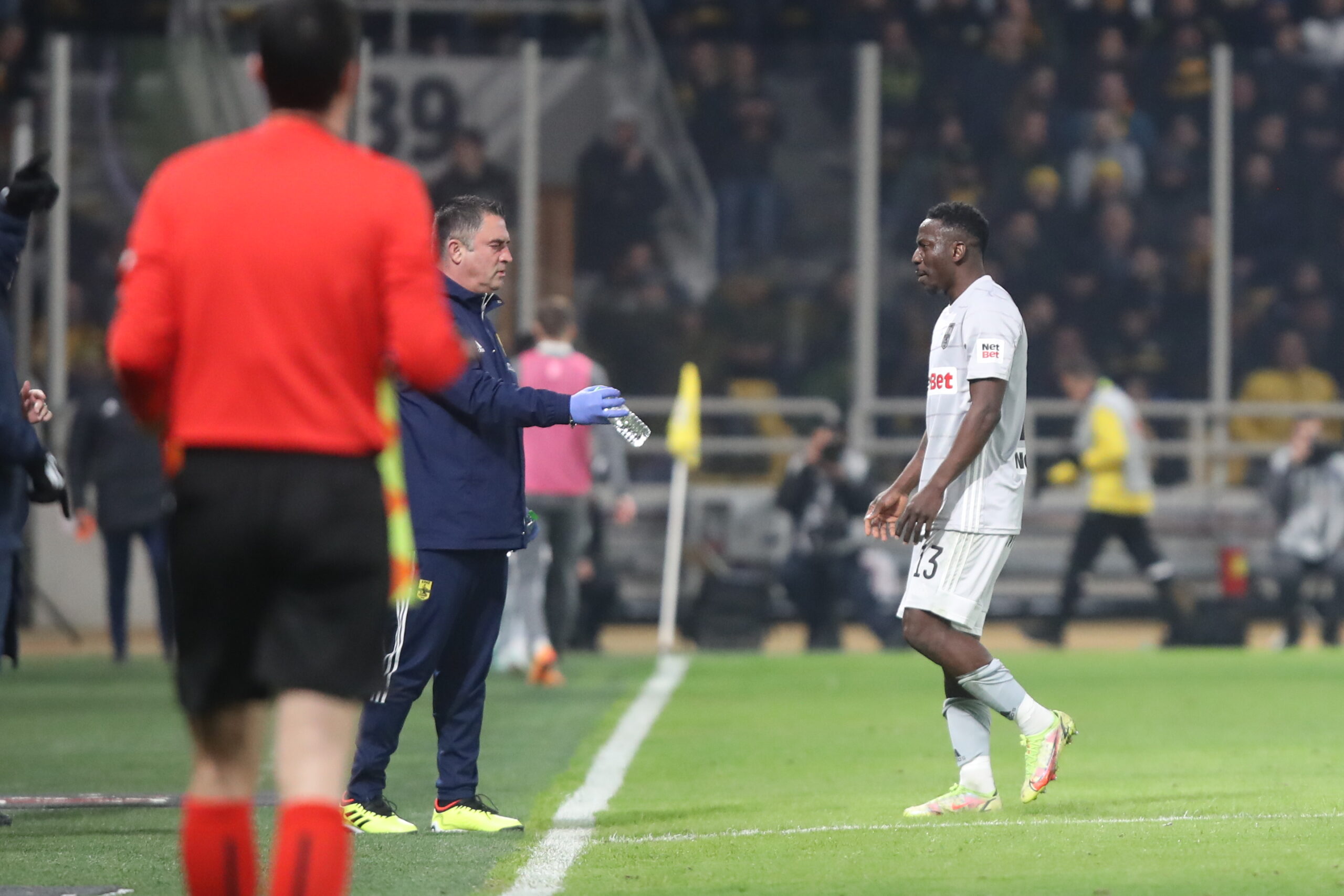 O Ετέμπο δεν αγωνίστηκε ούτε δευτερόλεπτο!