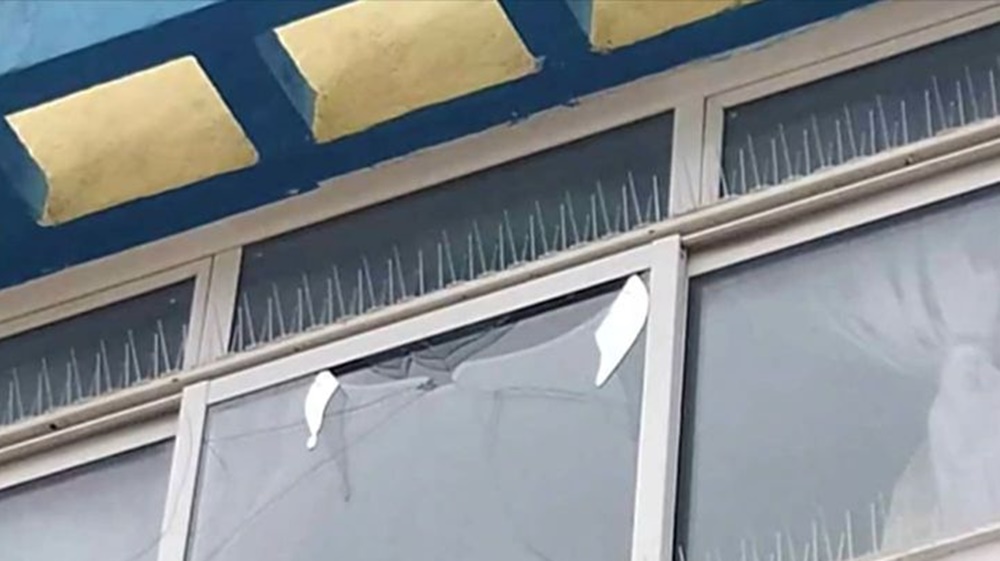 Αχαρνές: Νέα αδέσποτη σφαίρα βρέθηκε σε σχολείο (vid)