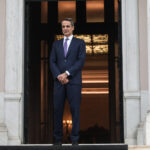 Το μεσημέρι η ορκομωσία της νέας κυβέρνησης (vid)