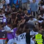 Ρεάλ Β’-Μπαρτσελόνα Β’: Σοκαριστική κατάρρευση γεμάτης κερκίδας μπροστά στους ποδοσφαιριστές