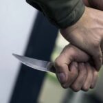 Λάρισα: Γιος απειλούσε με μαχαίρι τον πατέρα του