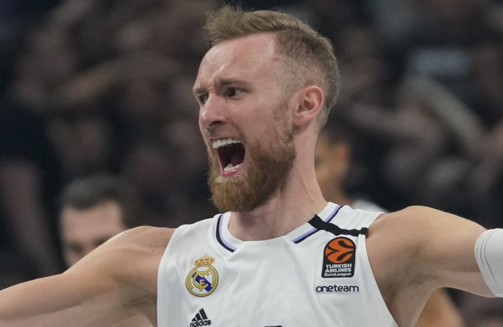 EuroBasket 2025: Νοκ-άουτ ο Μούσα, μεγάλο πλήγμα για τη Βοσνία