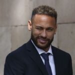 Νεϊμάρ: “Διαφωνώ που με κρίνουν για την προσωπική μου ζωή, εκεί κάνω ό,τι θέλω”