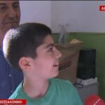 Εκλογική αντιπρόσωπος πήρε… άνδρα, παιδί και ανιψιό για συμπαράσταση (vid)