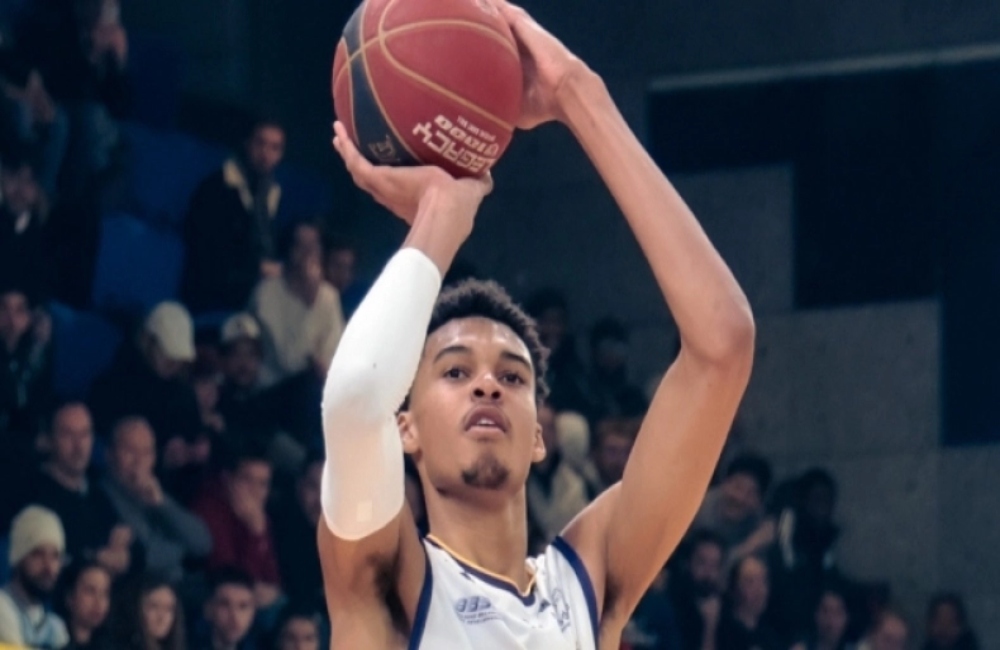 NBA Draft 2023, Γουεμπανιάμα: Το άνοιγμα χεριών του αγκαλιάζει ένα αυτοκίνητο (pic)