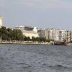 Θεσσαλονίκη: Άνδρας έπεσε στον Θερμαϊκό για να αυτοκτονήσει