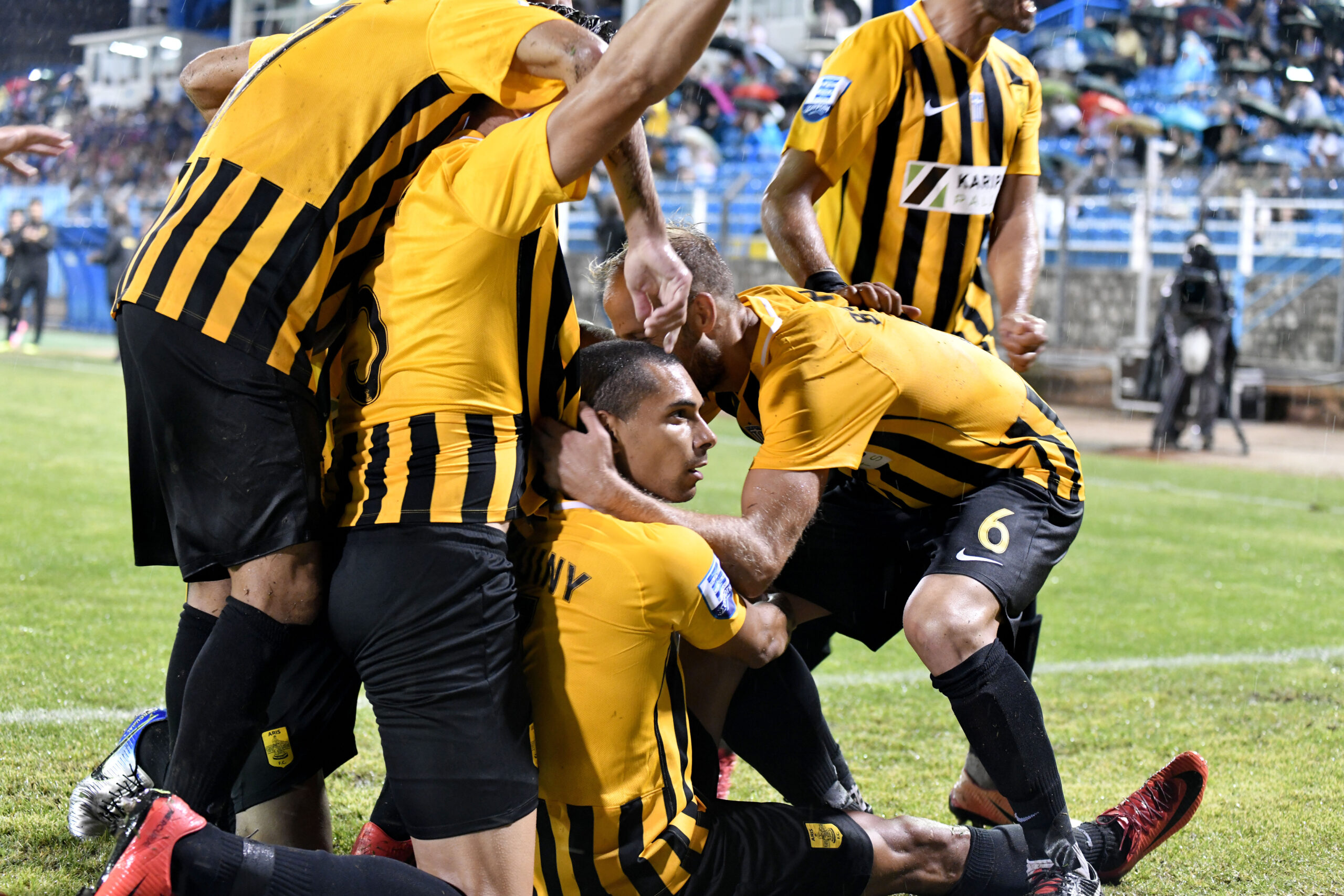 Πρεμιέρα εκτός έδρας για πρώτη φορά μετά το 2018 (vid)