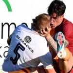 «Μανούριασε» με αντίπαλο και τον έπιασε απ’ τον λαιμό ο Τζανιόλο! (pics)